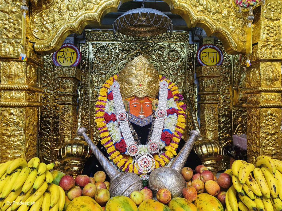 nityamnitin's tweet photo. दिव्य दर्शन श्री बाला जी सरकार
श्री बागेश्वर धाम सरकार ग्राम गढ़ा(मध्यप्रदेश)
#bageshwardham
#bageshwardhamsarkar
#divyadarshan
#balaji
#balajisarkar https://t.co/0sslCsiSG8