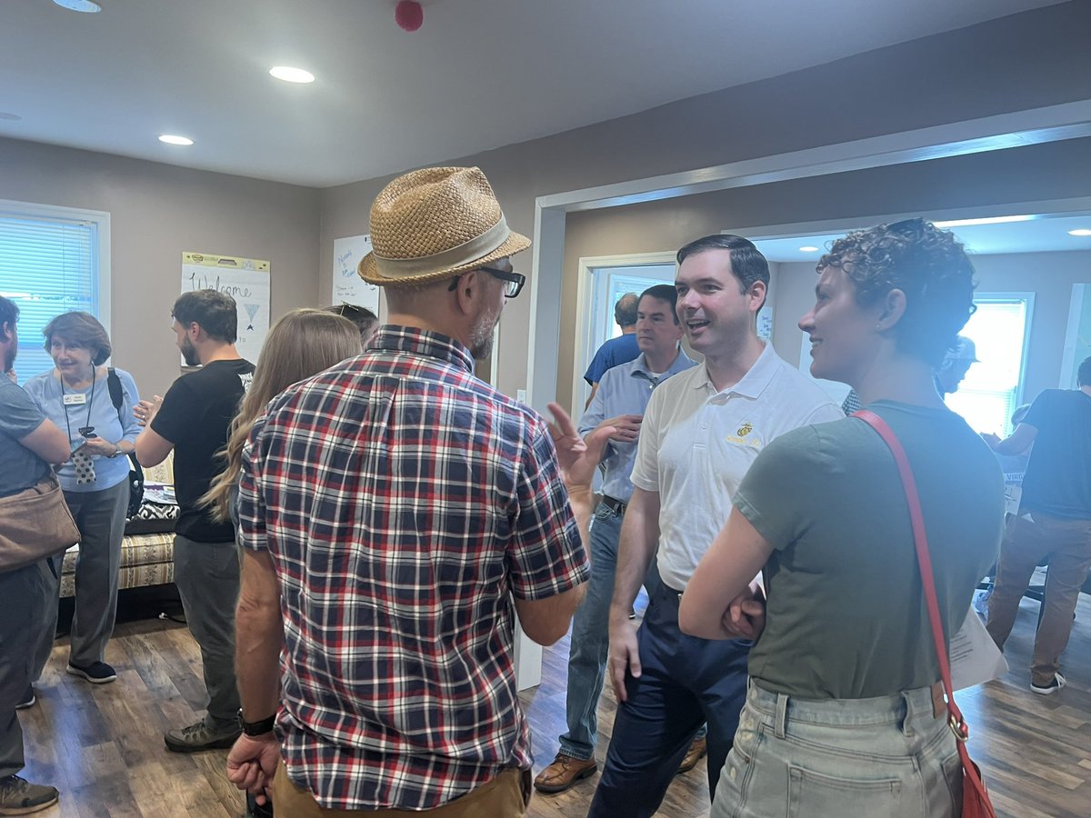 VA_JET's tweet photo. Thank you to @Climate_AF, @VirginiaLCV and Senator @JeremyMcPike for joining us in today's canvass launch! Early voting is less than a week away, and we're talking to as many voters as possible to get out the vote and win #HD21 in November! https://t.co/LZJzjlh7ju