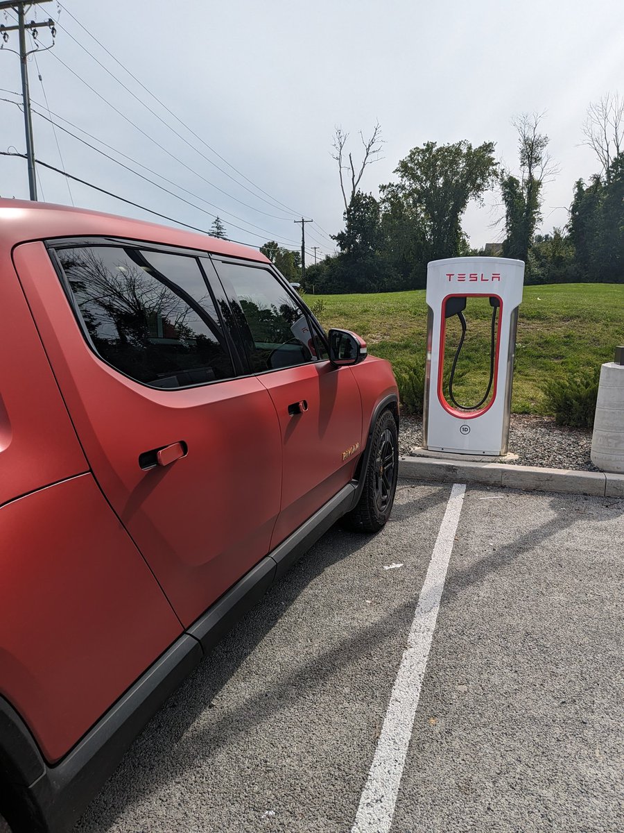 Marques Brownlee tweet media