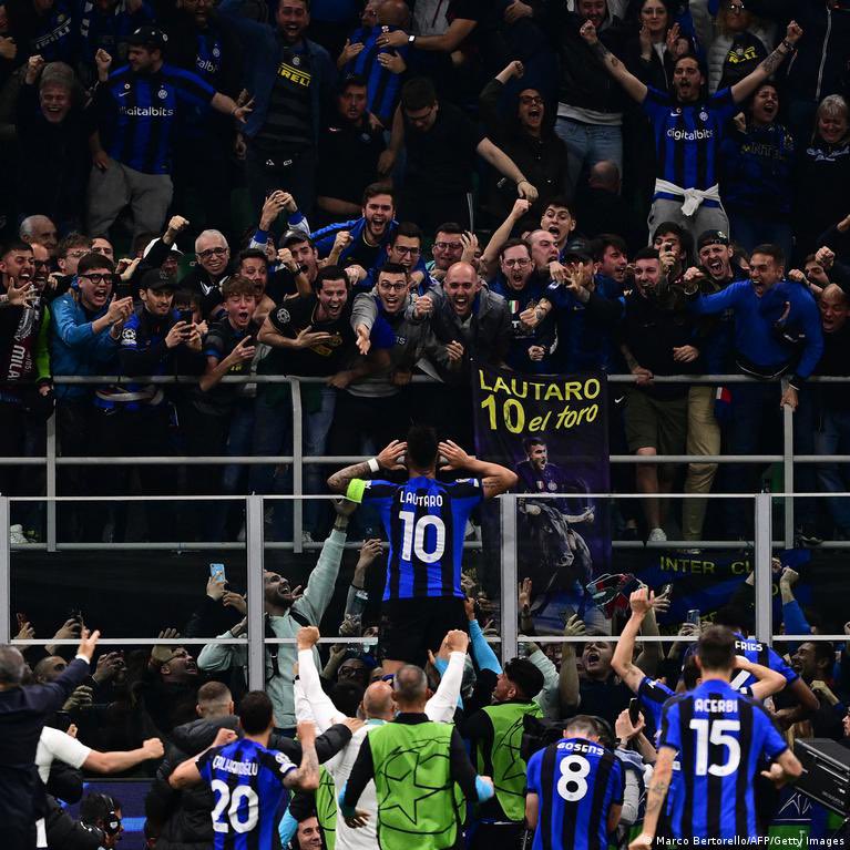 SiavoushF's tweet photo. 2023 goes to history. For the first time ever one team has won five Milan derbies in a single year: 

18/1 Supercup: Milan 0-3 Inter 
5/2 Serie A: Inter 1-0 Milan
10/5 Champions League: Milan 0-2 Inter
16/5 Champions League : Inter 1-0 Milan 
16/9 Serie A: Inter 5-1 Milan https://t.co/I3LwB6KMvm