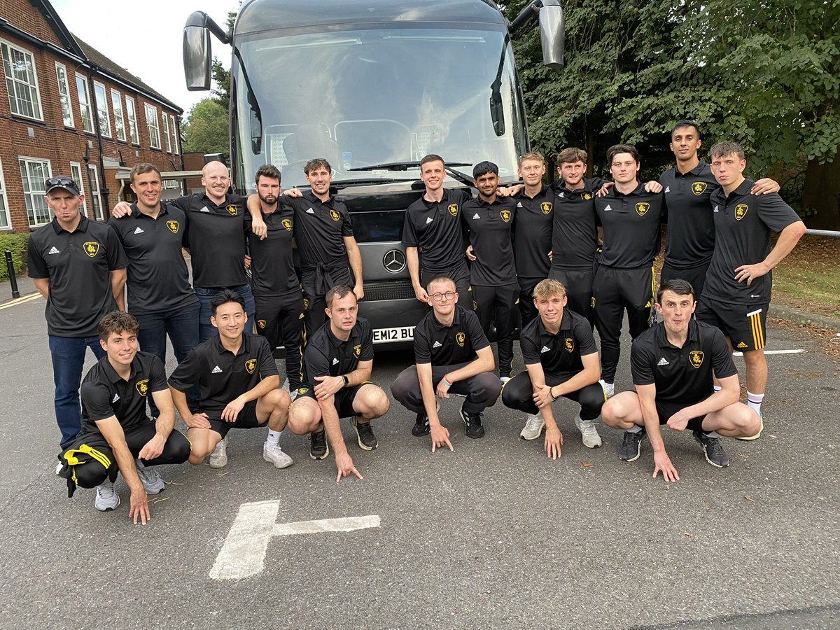 OfficialBeeHC's tweet photo. Not the result we were after for the men’s 1st team but shout out to Nick Parr for sponsoring the team transport this season. If anyone can help support the ladies 1st team please get in touch! 🙏🐝 https://t.co/crbenl8TDy