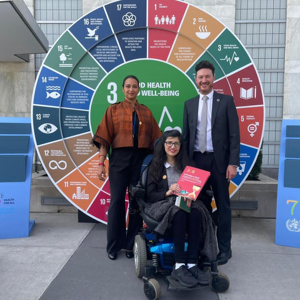 The promise to #LeaveNoOneBehind is in peril! To hear how #EqualWorld ambassador @AbiaAkram is calling on world leaders to deliver a disability-inclusive rescue plan to save the SDGs you can view the livestream here now: media.un.org/en/asset/k1i/k… #SDGActionWeekend #PromiseInPeril