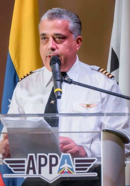 El piloto aviador y empresario zuliano, Cap. (AC) Franco Sampieri Schembri, fue reelecto como presidente de la Asociación de Pilotos y Profesionales Aeronáuticos en Venezuela (APPA), para el período 2023-2026.