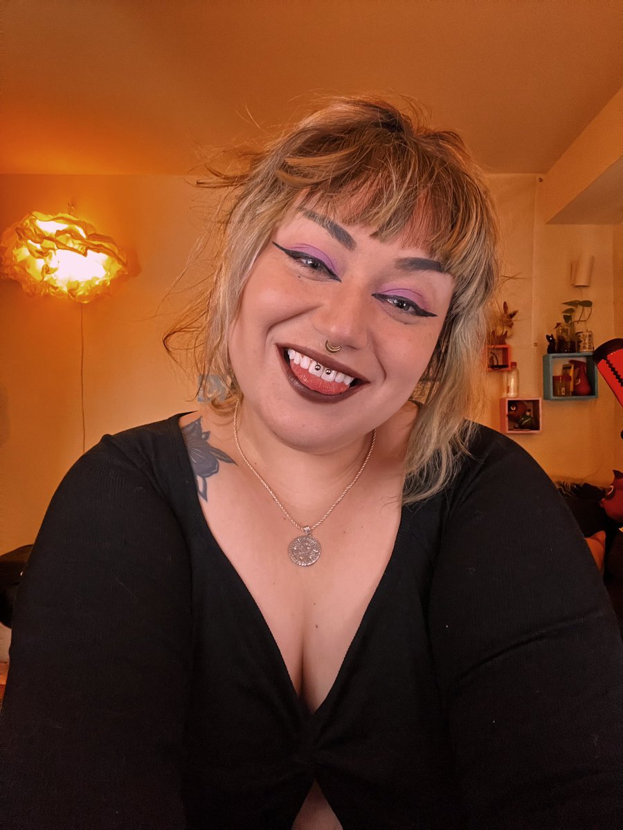 [rts apprec] alright, here we go!!! i’ll be live co-hosting w/ @Seren_FPS for our event ‘Fuerte Y Feroz’! you don’t wanna miss this ✨ | twitch.tv/teamoverture