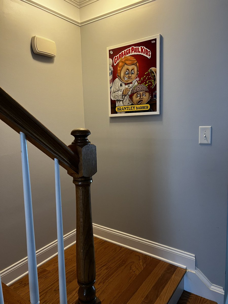 JayBar40's tweet image. Still one of my most prized possessions, @BillyButler 

Georgia is dying for her painting. 

Check it out, @joeovies and @giglio_OG