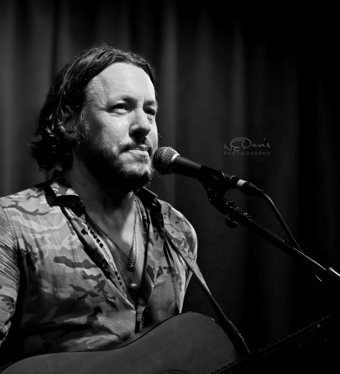 n_e_davis's tweet photo. Steve Carlson
Los Angeles 2023
@stevecarlson @thehotelcafe #LiveMusic #NewMusic #Wilderness #B&W #HotelCafe #3DaysInLA #SPNFamily #SPNFamilyMusic #RadoCompany #Squad #BucketList @tigerlili4 @rmurphy157 https://t.co/o8gZZ6P1xE
