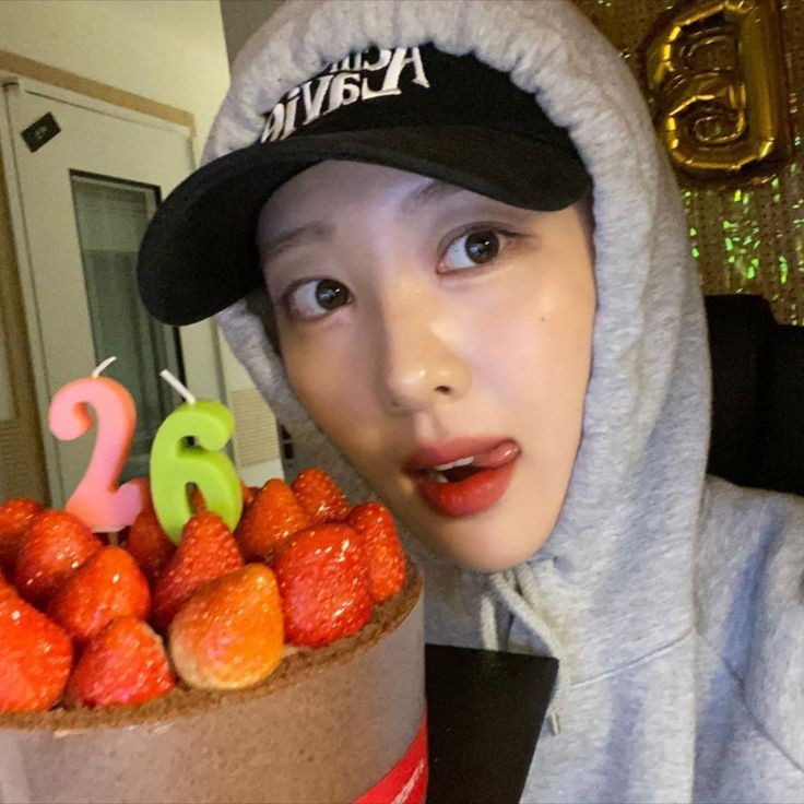 yves_thinker's tweet photo. Strawberry soda 🍓🥤 https://t.co/oM4DCvCwoo