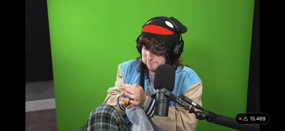 Daniel 64 tweet media