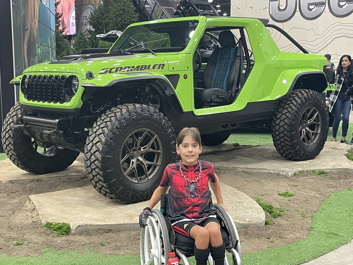 At #NAIAS 2023 and #CampJeep experience! @jeep <a href="/JurassicWorld/">Jurassic World</a> #Scrambler <a href="/prattprattpratt/">Chris Pratt</a>