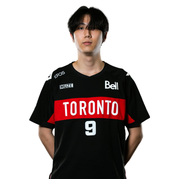 It is Soembie,(<a href="/Soembie/">Soe Gschwind</a>) sleepy,(<a href="/sleepy/">sleepy</a>) an EU contenders player, Chroo,(<a href="/Chroo_/">Chroo</a>) Hawk,(<a href="/Thee_Hawk/">Hawk</a>) an EU contenders player for SrPeakCheck, Dolla,(@Dolla_Risti) a Korean contenders player for ODT, MELLYA,(no twitter) and MuZe's(<a href="/ow_muze/">MuZe</a>) birthday.
Happy Birthday!