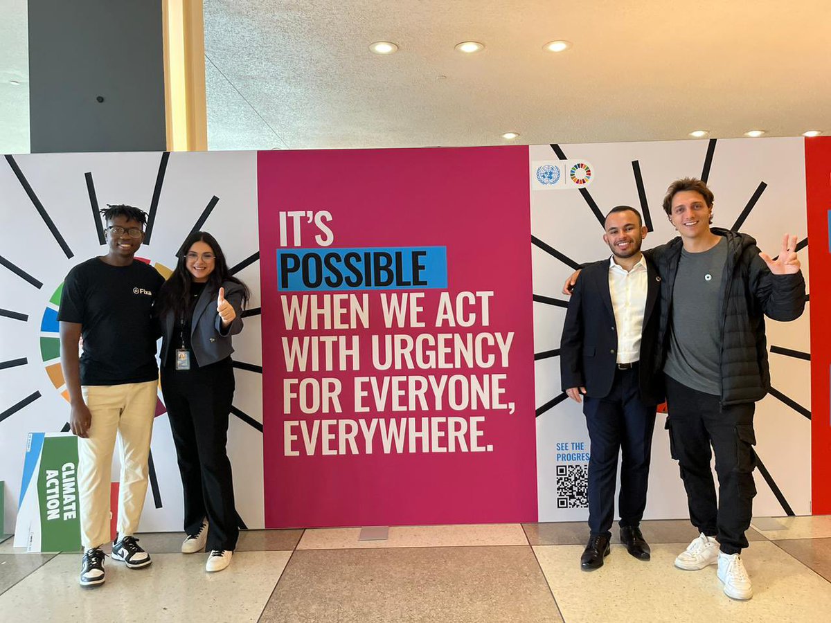 Youth in action!

Our @SamsungMobile #Generation17 young leaders @NadineKhaouli, @captain_zim, @MaximoMazzocco and @CalarcoDaniel are in New York for #UNGA right now mobilizing everyone to #ActNow for the #GlobalGoals.

Are you joining?