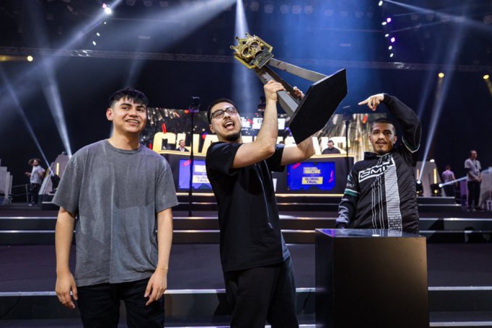 Congratulations to the $1.2M World Series of Warzone Global Final Champions 🏆 #TDonTop 

<a href="/DiazBiffle/">Falcon Biffle</a> | <a href="/aqSage/">VIT Sage</a> | <a href="/ShiftyTV_/">Twis Shifty</a> | #WSOWGlobalFinal