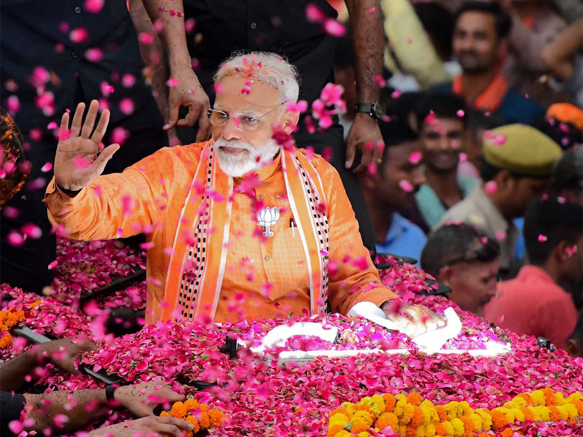 A very Happy Birthday to Prime Minister <a href="/narendramodi/">Narendra Modi</a>.

World's most popular leader PM Modi will launch historic Vishwakarma Scheme today ♥️🔥
