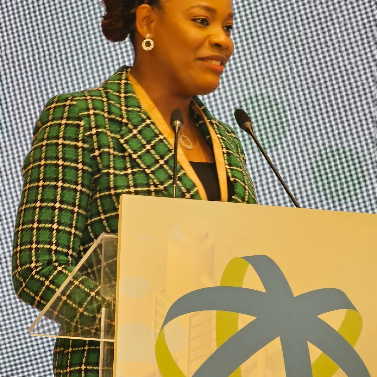 Chinwe Okoli tweet media