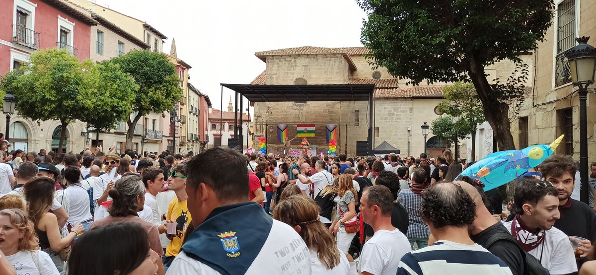 Morrete_Fest's tweet photo. Mil gracias a toda la gente que se ha acercado hasta San Bartolomé para continuar el cohete en el #MorreteFest #SanMateo2023.
Muy especialmente, a quienes habéis aguantado hasta el final. No hemos sido decenas, ni cientos, muchos más!!
Más de 3.300 gracias. Repetiremos!! https://t.co/wKwJIFq3lP