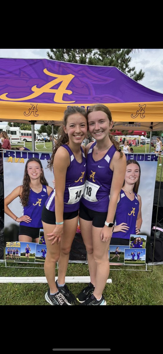 AHSGirlsCross's tweet photo. 2023 AHS girls cross team https://t.co/bfkt8TNm5m