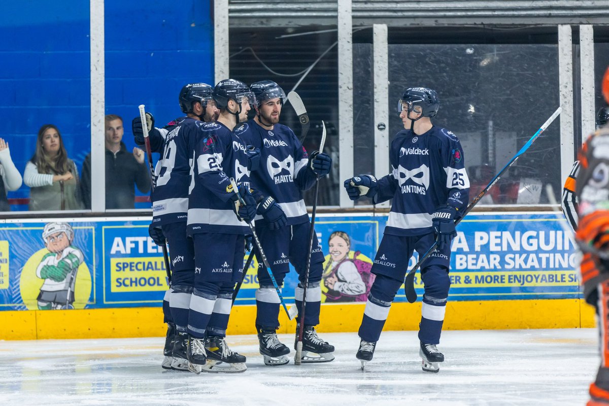 GoPhantoms's tweet image. 📸 First period action from SBD Photography!

#PPvTT | #WeArePhantoms