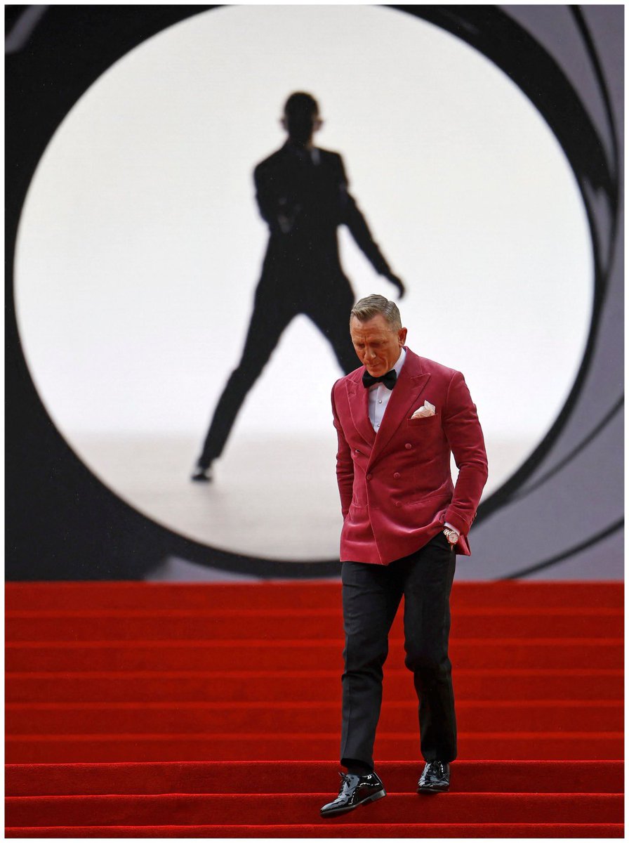 La finísima línea que separa a este hombre de todo lo demás.