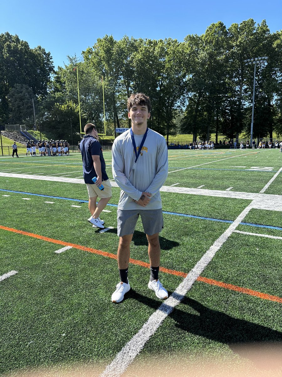 HollywoodGim's tweet photo. Thank you @WilkesFootball for the great experience I had. I enjoyed touring the campus and seeing everything Wilkes has as a university it’s a very beautiful school. @DBiever @CoachDrach @PVSDsports @PVSDFootball https://t.co/934XgY1Ink