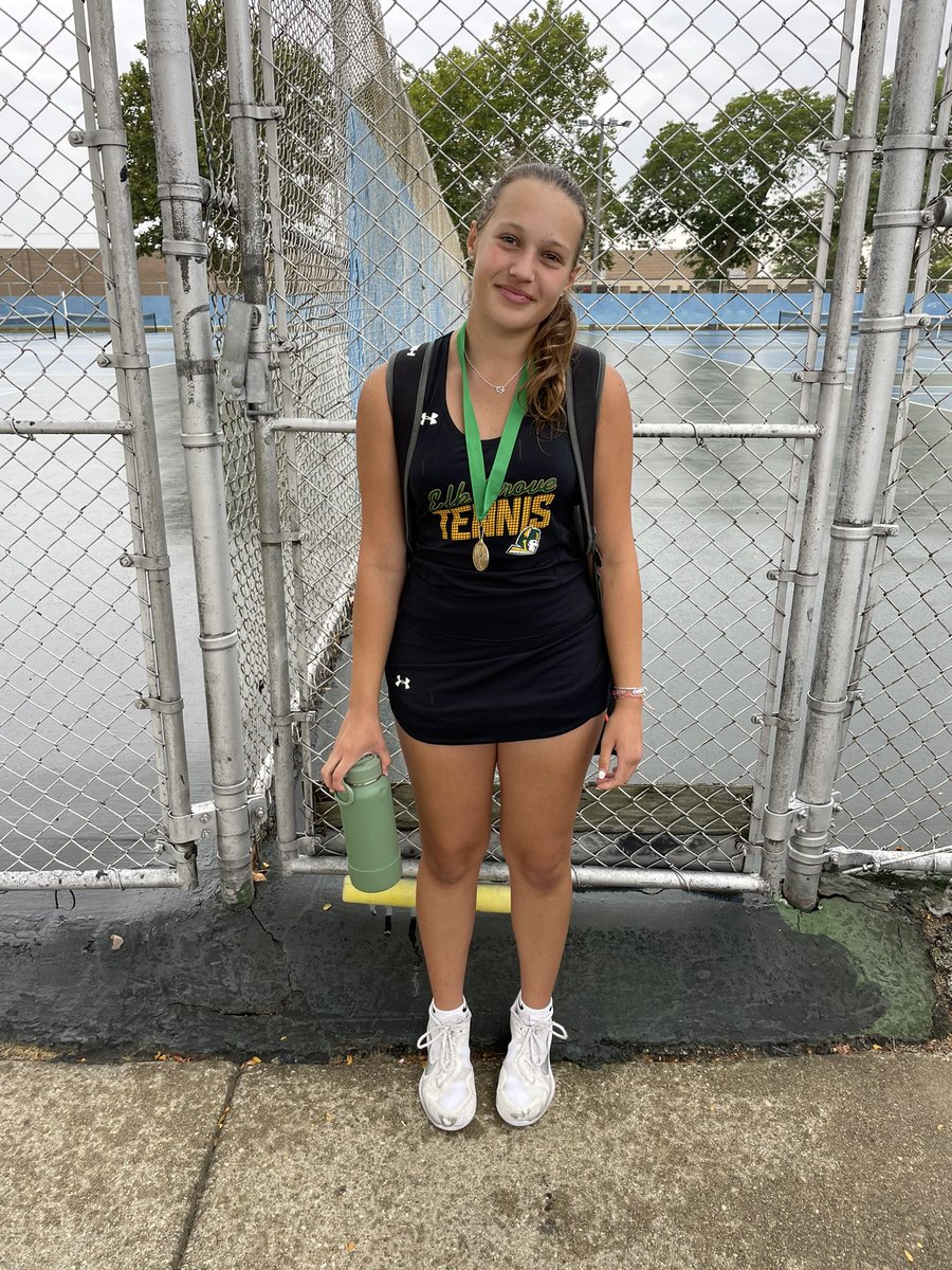 We snuck in most of our 8-school Sara Jackson Varsity Invite before the 🌧️. A big thank you to all the schools who attended and to Maine West for being our 2nd site!!