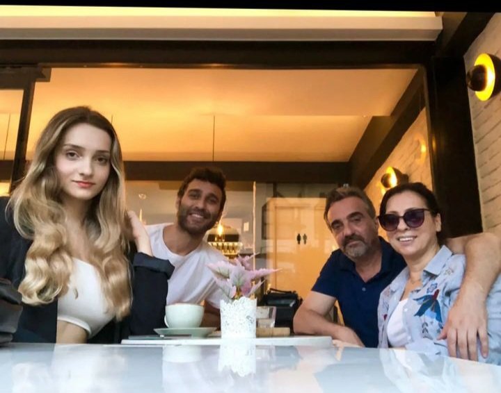 Family ❤️

#SeçkinÖzdemir