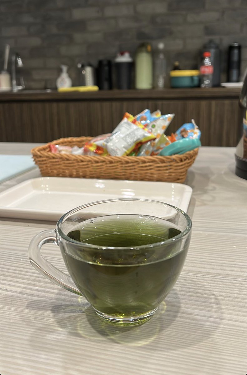 moti030's tweet photo. 按摩完直接鬆一波，明天準備回程，如果到了太累就不開播了😌 https://t.co/khwyf6eUOP