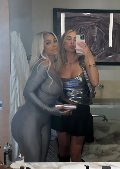 Had the best birthday ever! Truly grateful 🪄🙏🫶 https://t.co/V4udlwmpok