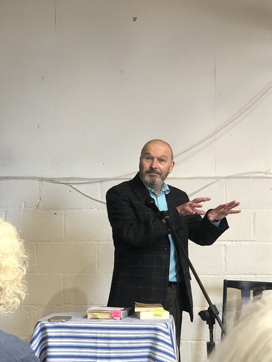 RobHumphreys77's tweet photo. Hugely enjoyable & stimulating day @AardvarkBksCafe in Herefordshire listening to writers @mikeparkerwales @hanan_issa_ @simon_moreton2 & Julie Brominicks discussing borders of various kinds. https://t.co/4MoijhoPQg