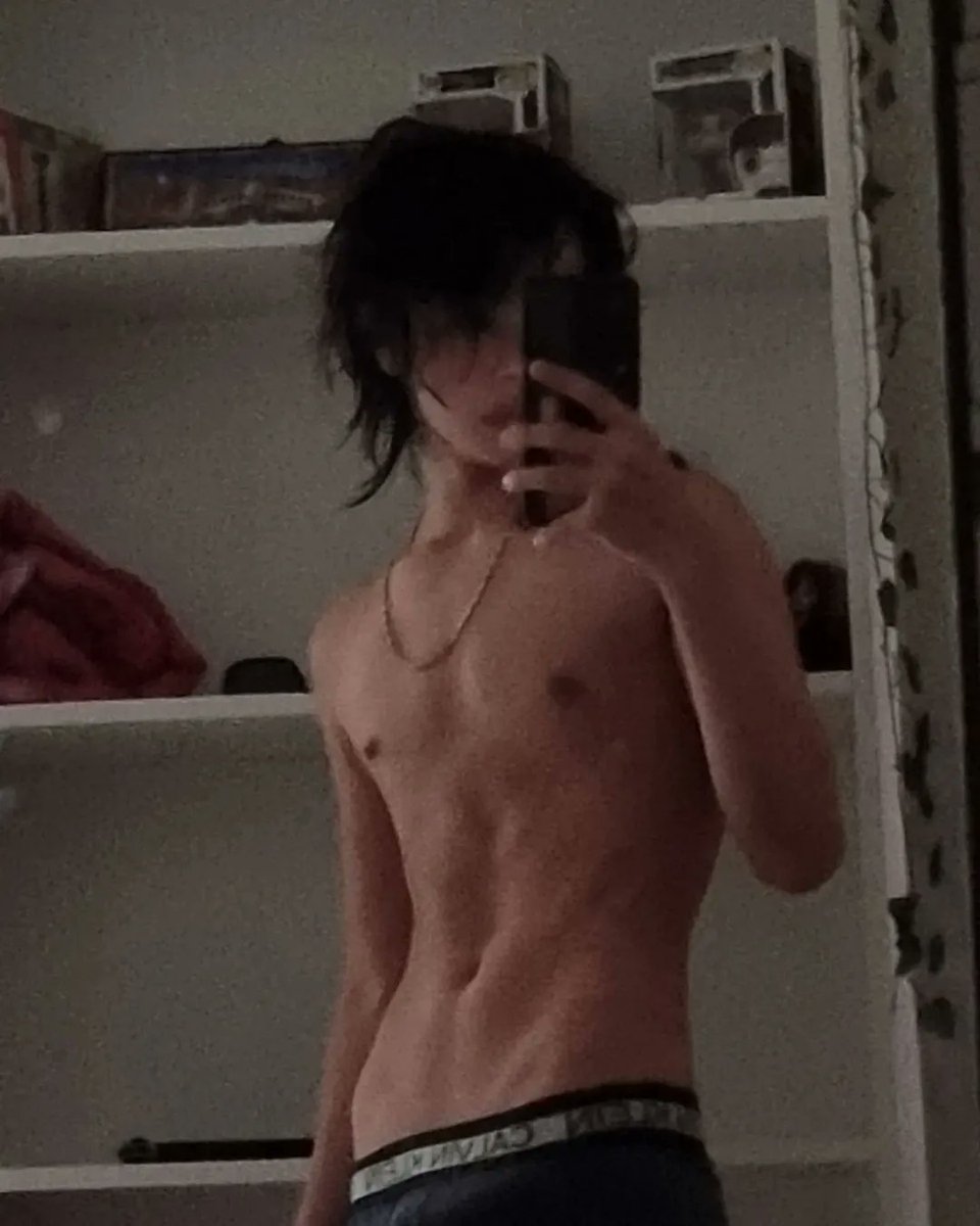 #shirtlessboys #gay