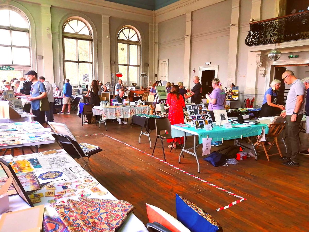 fantheglorywit1's tweet image. Thrilled to be invited to the 'Limehouse Creates' very first arts, crafts &amp;amp; community festival held in @LimehouseTH. Who would have known there would be a September 2023 #heatwave? All the more for my #handfans @the_LHP @LimeHousecreate @StAnneLimehouse @LimeHouseC #artists #art