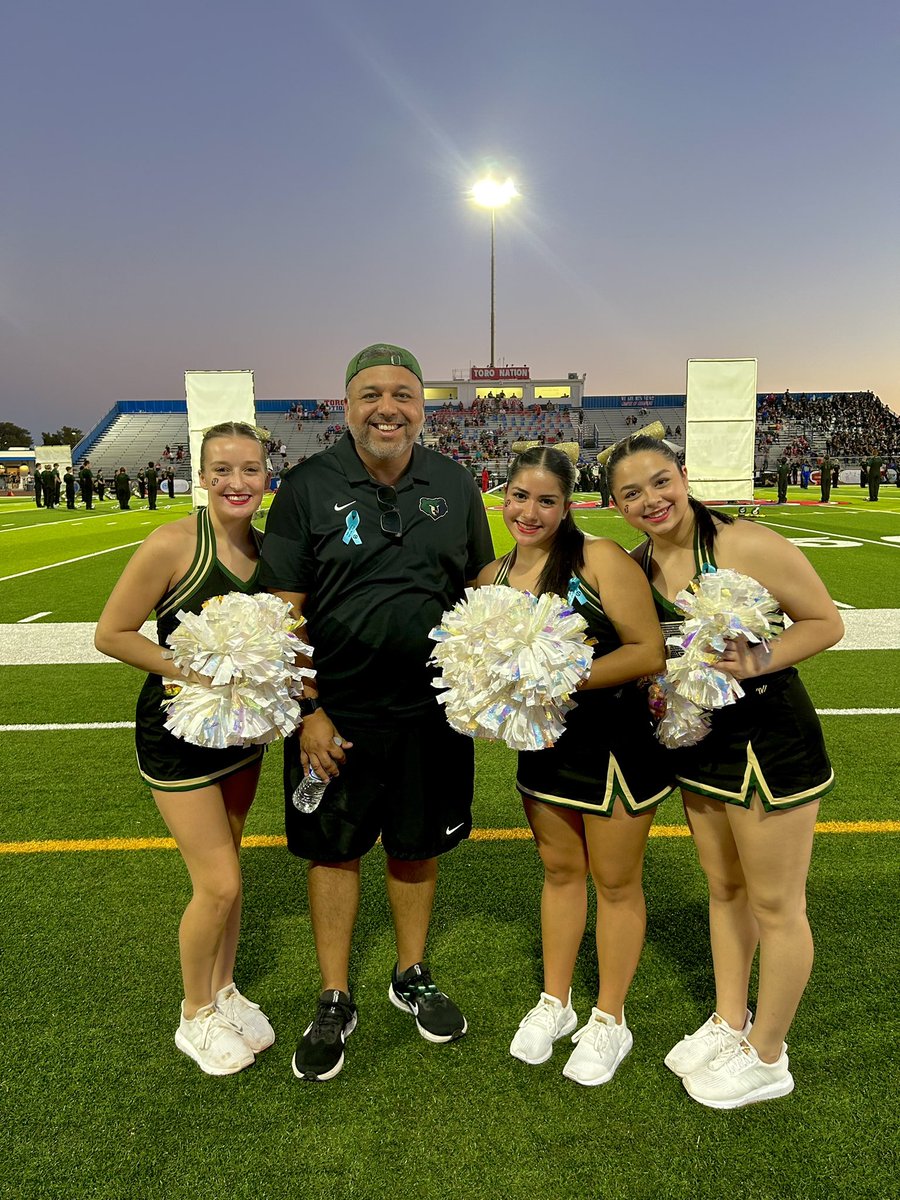 bashapom1's tweet image. Thank you @EMagana20 for your constant support of our program! We appreciate you 🐻