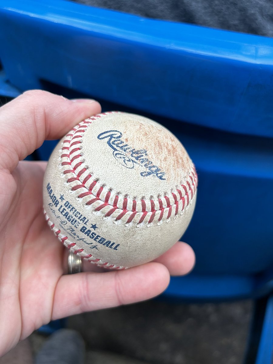 And… Ethan catches a ball in the 3rd inning. Go Jays!! #NextLevel