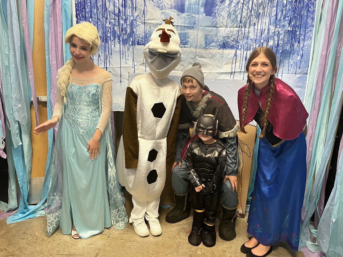 Kristina Woody tweet media