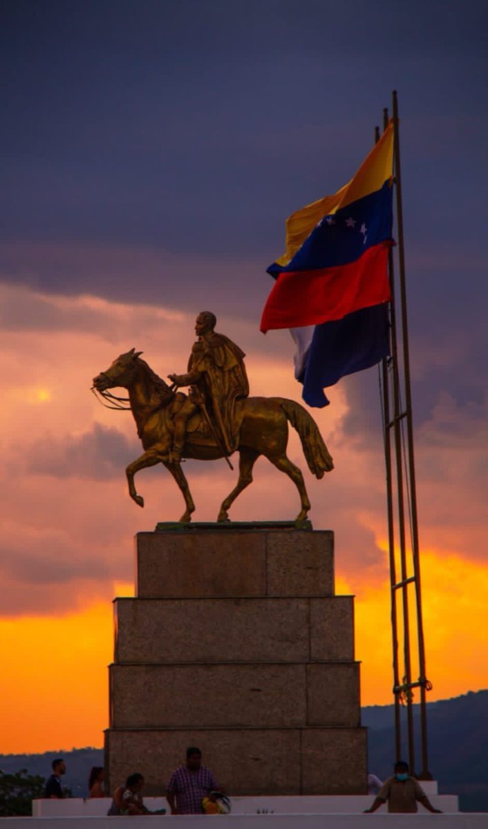 Monumento al Gran Libertador Simón Bolívar 📍 Managua, Nicaragua 📷 @FranklinRG79