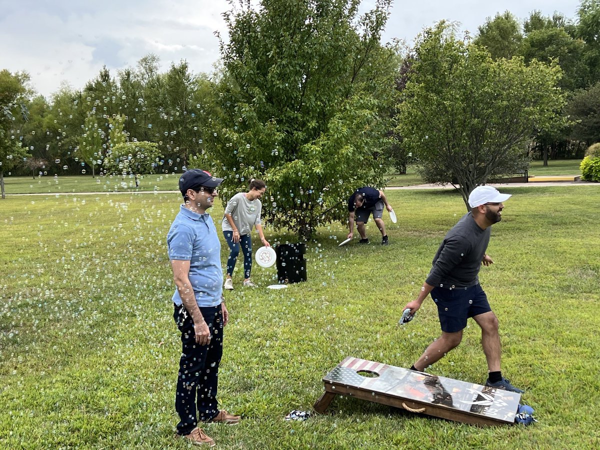 Keeping our young traditions alive! Had a wonderful time at our annual SIU Cardiology picnic! Many thanks to our colleagues that put this event together. Was great to see everyone enjoy some time outside work! @mominsiddique01 @moiz_hafiz @SIUcardsfellows @siusom