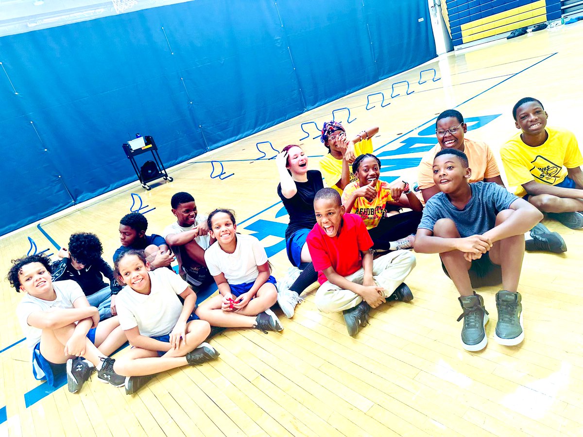 PritchettLions's tweet photo. #SoManySmiles! 📸 We are so #PROUD of our #StudentAthletes representing @BancroftDE in our new #CrossCountry Program & in our 2nd Year of Fall Boys Soccer! Our #CrossCountry team is #MakingHistory as the first ever Cross Country team!
#WeAreTheLions
#TheBancroftSchool
#LionPride https://t.co/NtPkL8yQAy