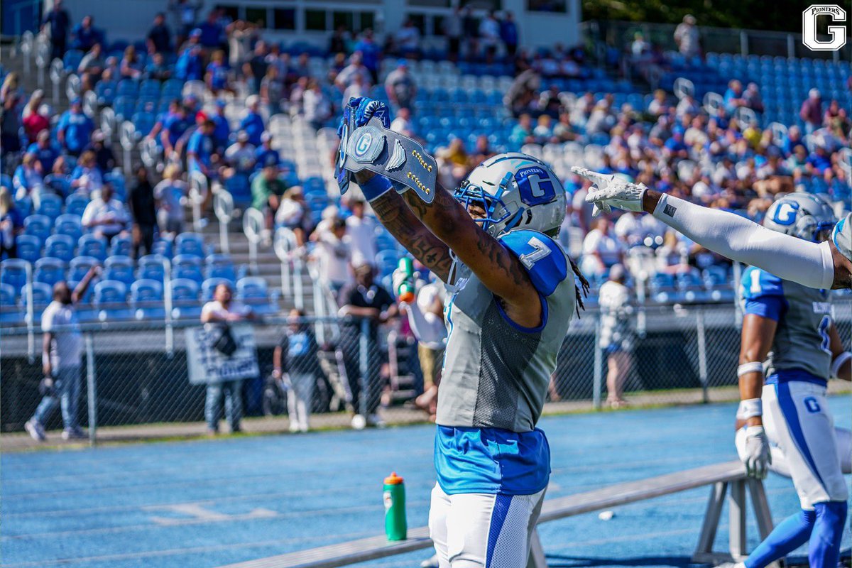 GlenvilleStFB's tweet image. Worked for moments like this.

#GoPioneers