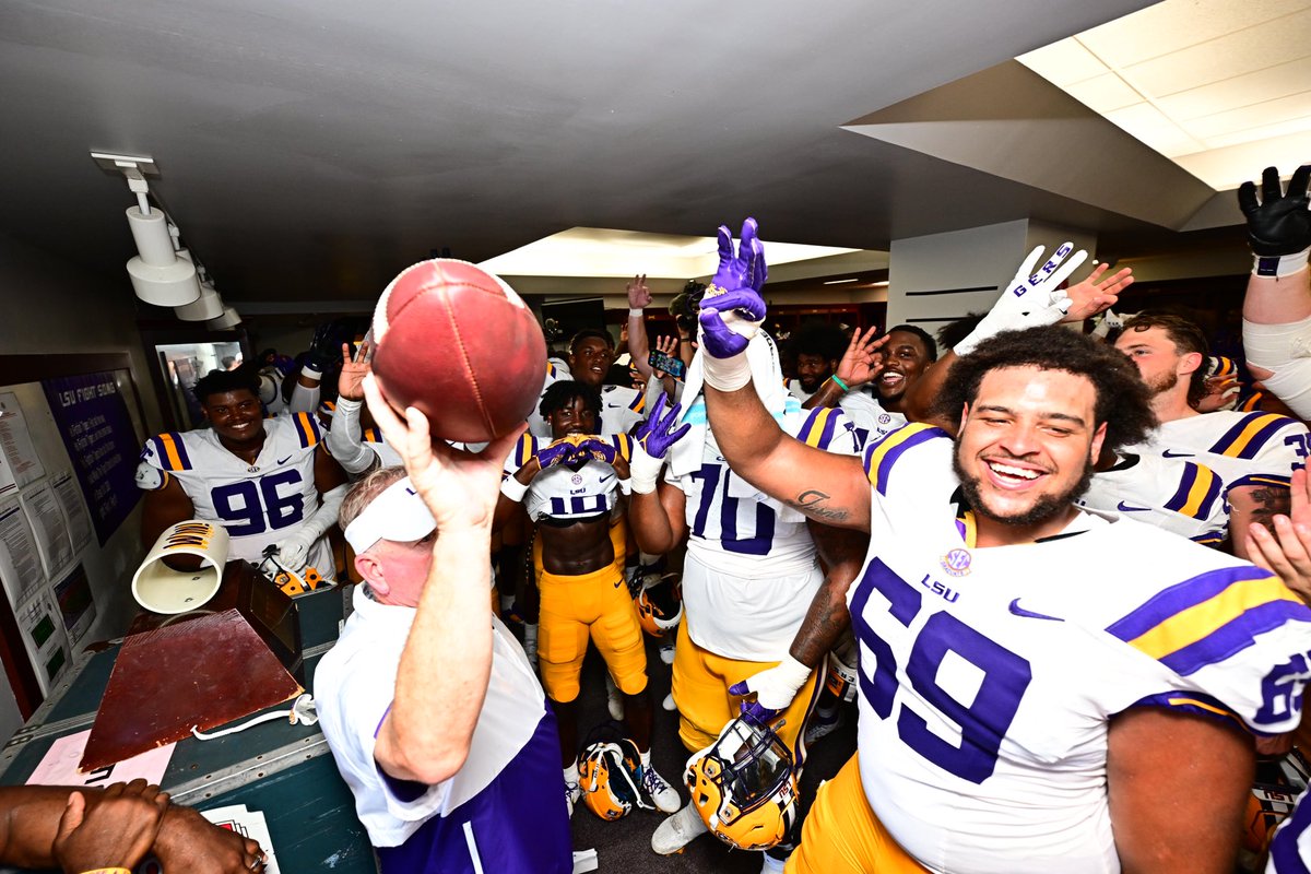 Brian Kelly tweet media