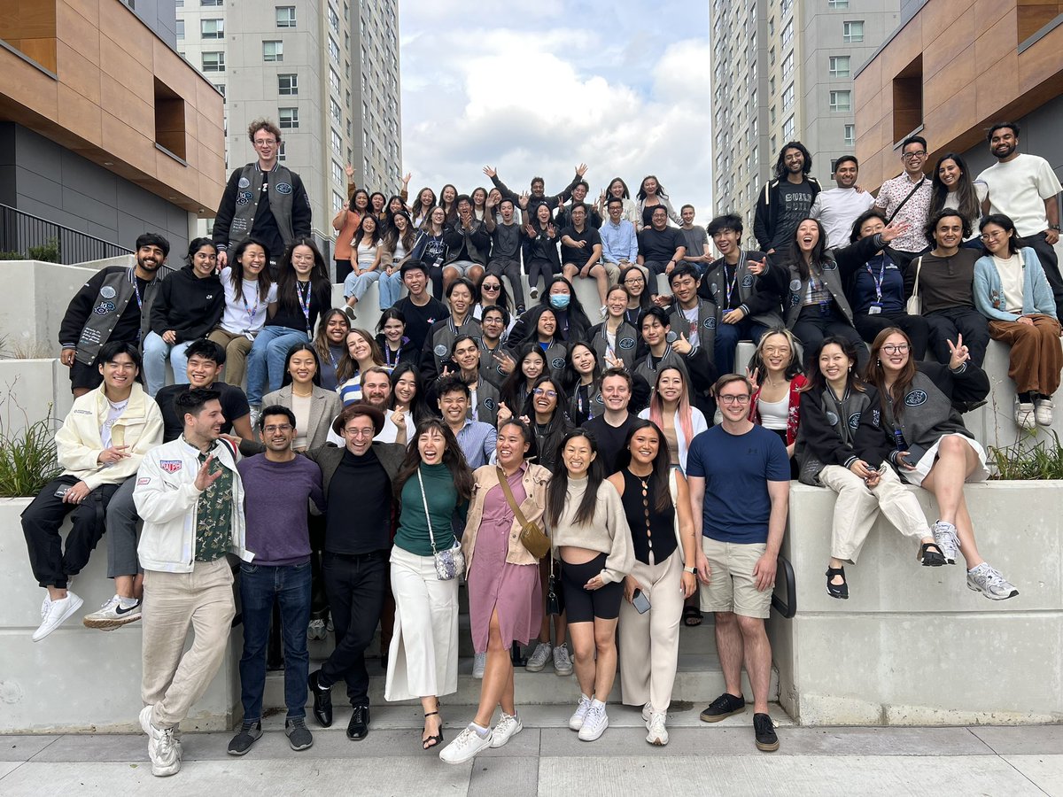 10 years of building with these crazy cats 🐈🐱🐈‍⬛ <a href="/HackTheNorth/">Hack the North</a> <a href="/UWaterloo/">University of Waterloo</a> #KWAwesome 💻