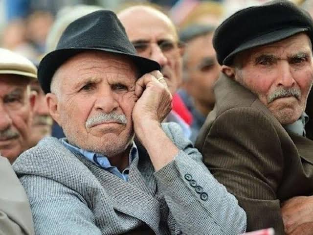 asrndgn's tweet photo. @aniltagram Şöyle bi sıkıntı çöktü🥺🥺 https://t.co/zj875asCyU