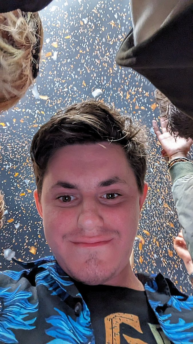 JaffaJake68's tweet photo. Went to my first festival recently! 🎊
#mcsrtwtselfieday https://t.co/CZQzdF33gV