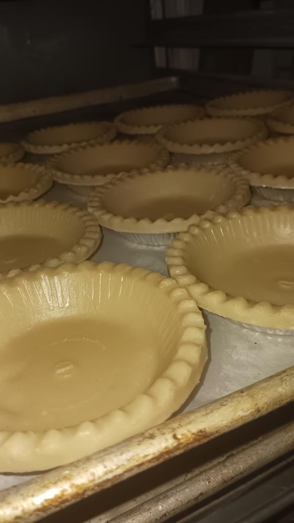 NBBREADS's tweet photo. The Beginning of a Great Pie..Starts with a good Pie Crust..
#nbbreads #supremepie https://t.co/D13q3XlmSP
