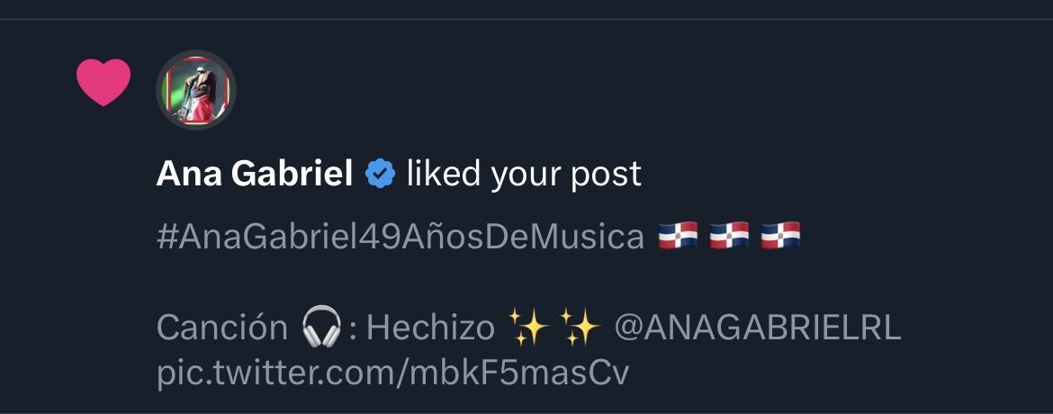 Yasis_AG's tweet photo. No me lo creo todavíaaaaaa😭😭😭❤️❤️❤️ @ANAGABRIELRL Graciasssss!🇩🇴🇩🇴🇩🇴 https://t.co/94YLoBauYH