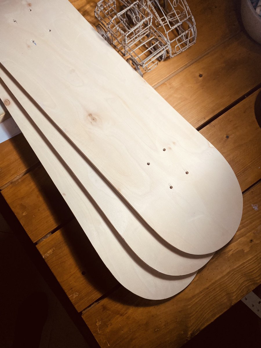 Dungumichael's tweet photo. Deck art .
.
#WIP #skateboards https://t.co/VlUDBSdTHb