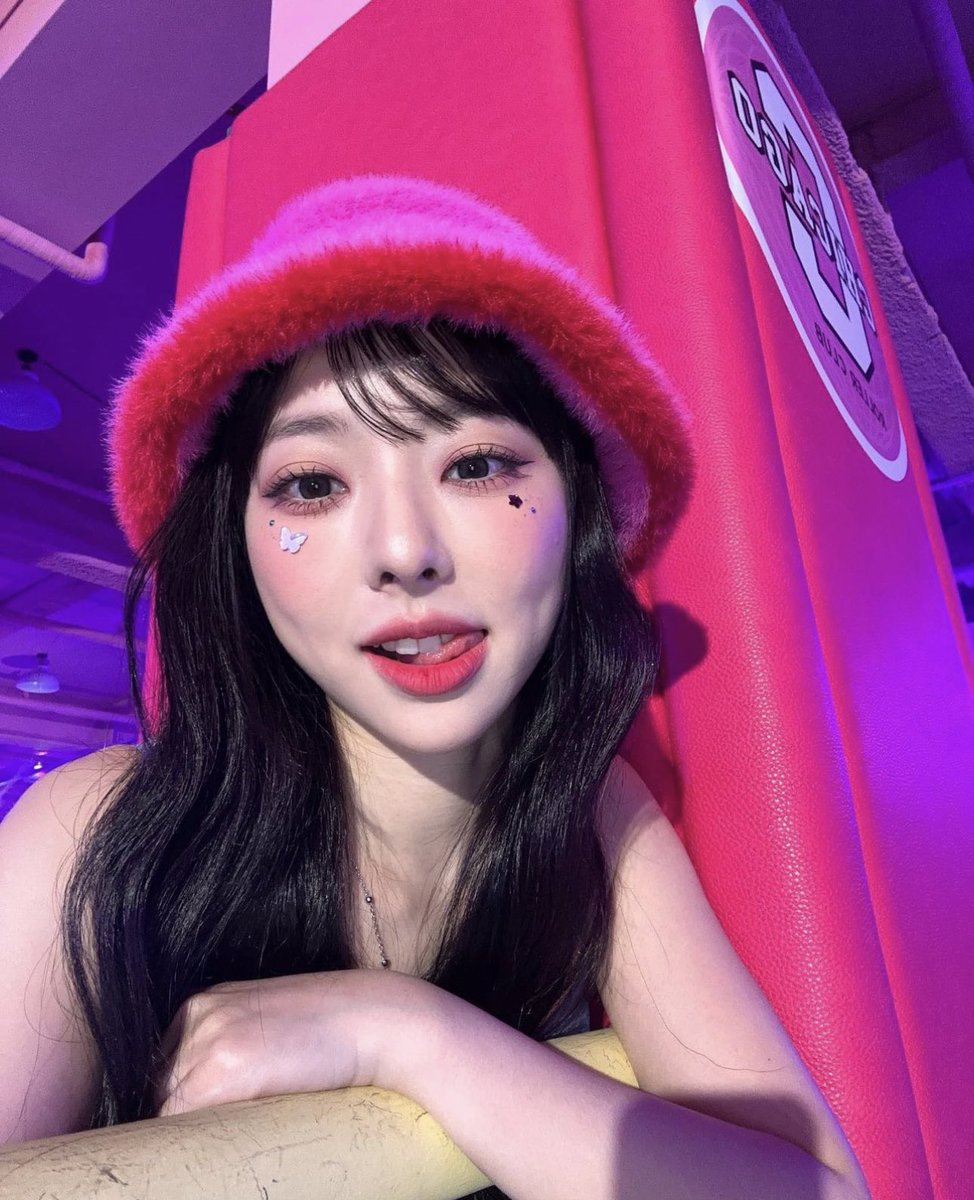 vivi archive tweet media