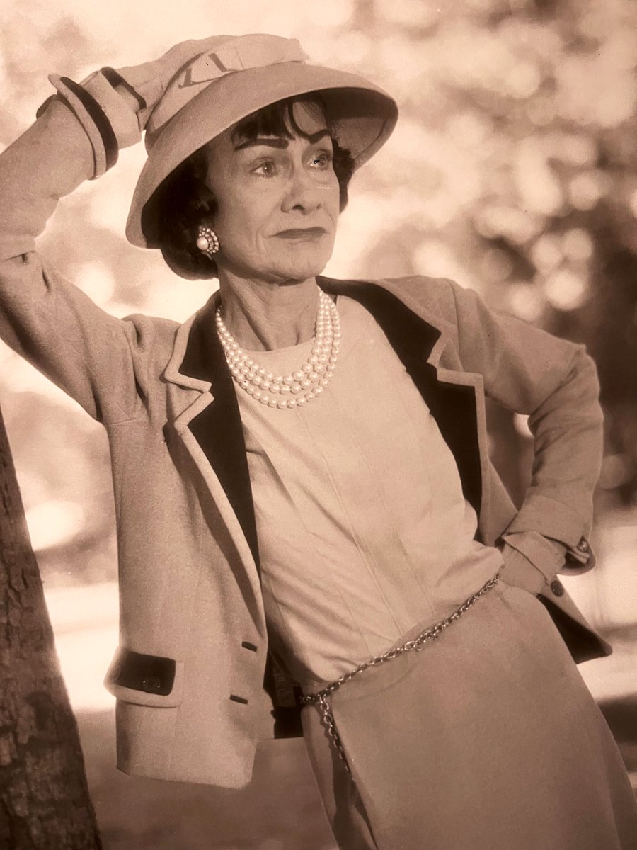 Leigh Turner Author tweet media