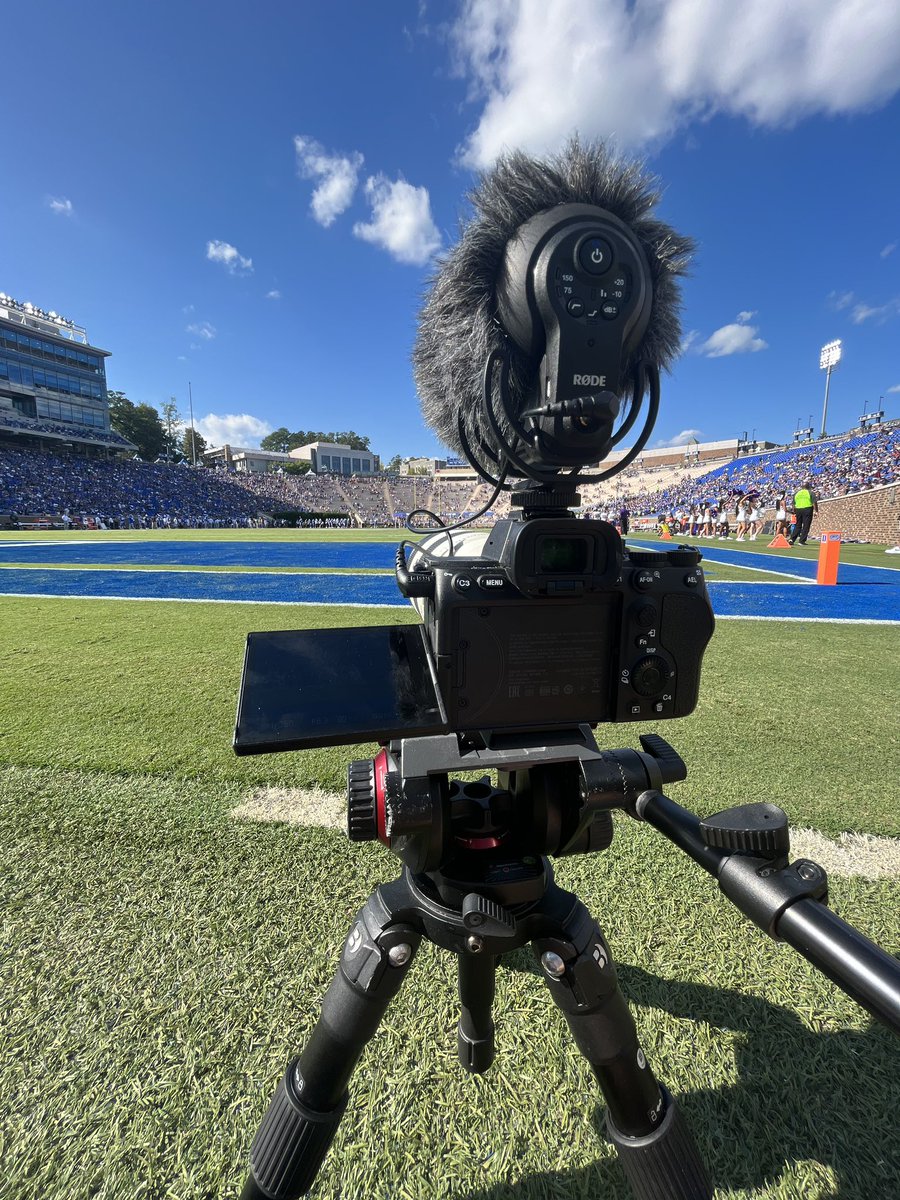 DukeBDN's tweet photo. BDN has @DukeFOOTBALL fans covered with all the angles on TV and on social 😈 https://t.co/596MEQKCl1