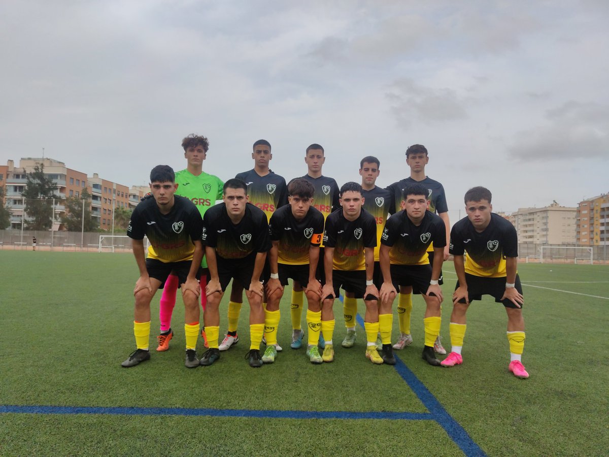 cfprogreso's tweet photo. VICTORIA ‼️

@cfselprogreso 3

 @cartagenaefese_ig 2

Debut con victoria en la categoría Juvenil Nacional contra un rival duro como el @cartagenaefese_ig 

Empezamos golpeando en dos ocasiones poniendo el 2-0 en el marcador.Pero tocó sufrir hasta el final. 
#VamosProgreso

🟡⚫️ https://t.co/VasYGw4Ivc