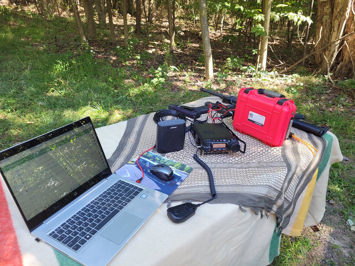 kd3mad's tweet photo. Nothing like #POTA in the PA Game Lands. Awesome activation K-8806 with brand new @PackTenna. Private land next to it helps! Easy carry of gear right up hill. Plenty of limbs for EFHW.
#panicatthepark #hamradio https://t.co/aJWpcjUNQ8