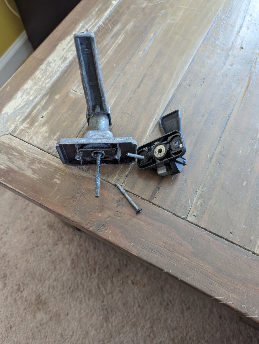 cswee1932's tweet photo. Zip ties popped, and this was underneath along the frame of the couch, delivered this afternoon at 3 pm. And here is our front door that was broken off during delivery. The delivery team was honest, but our front door won't close for the weekend?!? Customer service stops at 2pm? https://t.co/5yDCwhpGDk